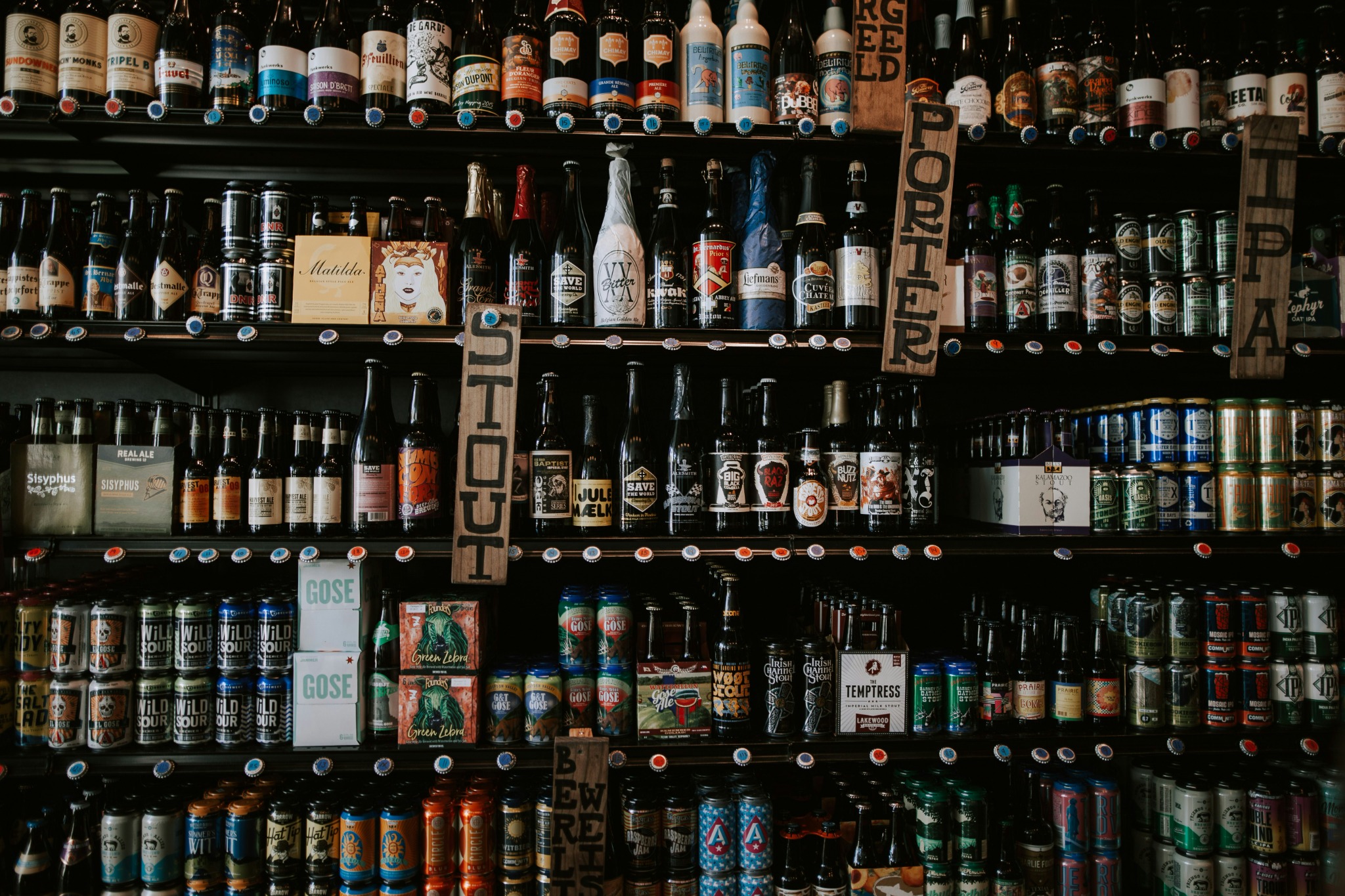 Beer Packaging Guide: Canning, Bottling, Kegging and Oxygen Control